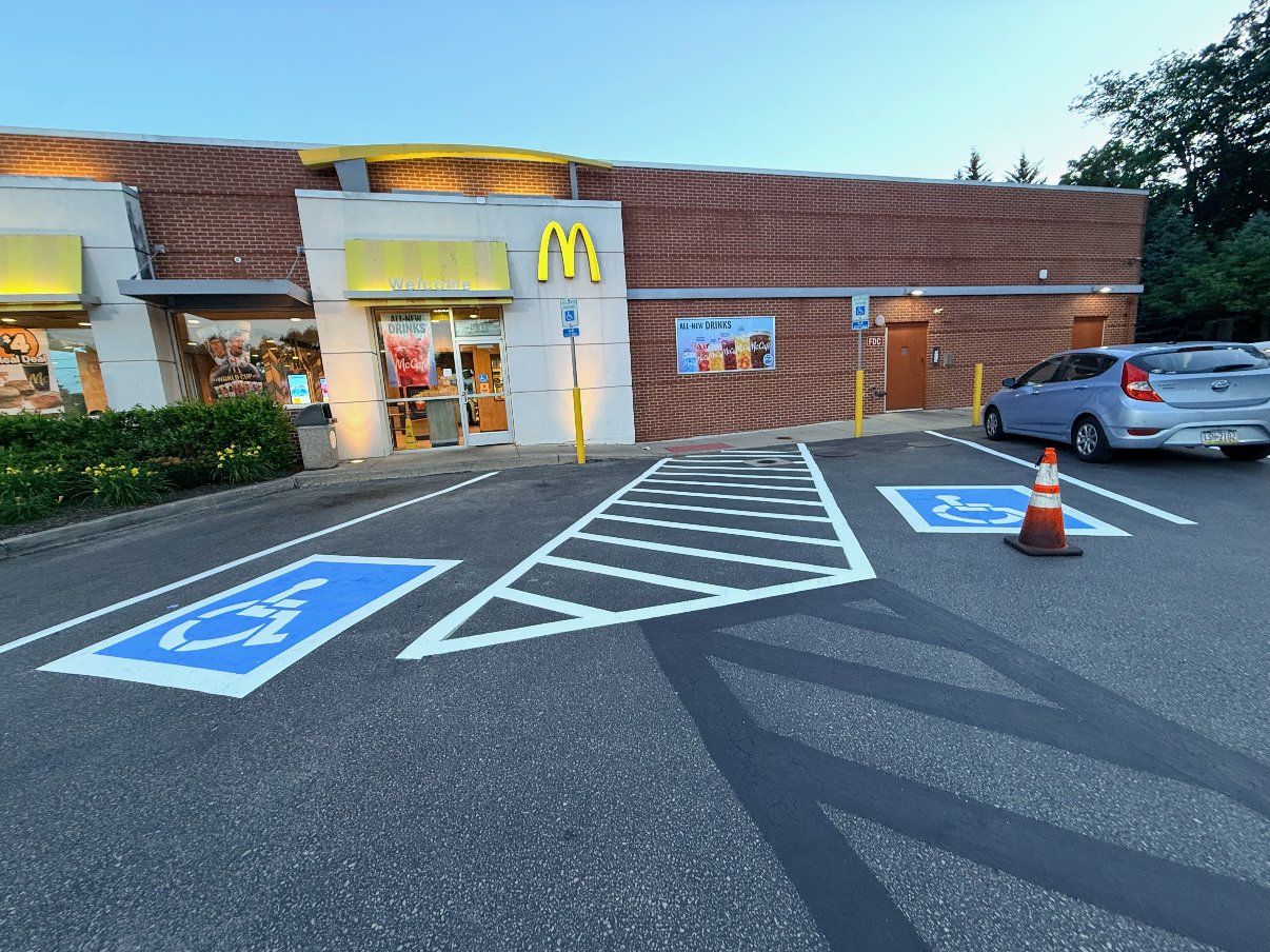 Restaurant - ADA stalls & access aisle